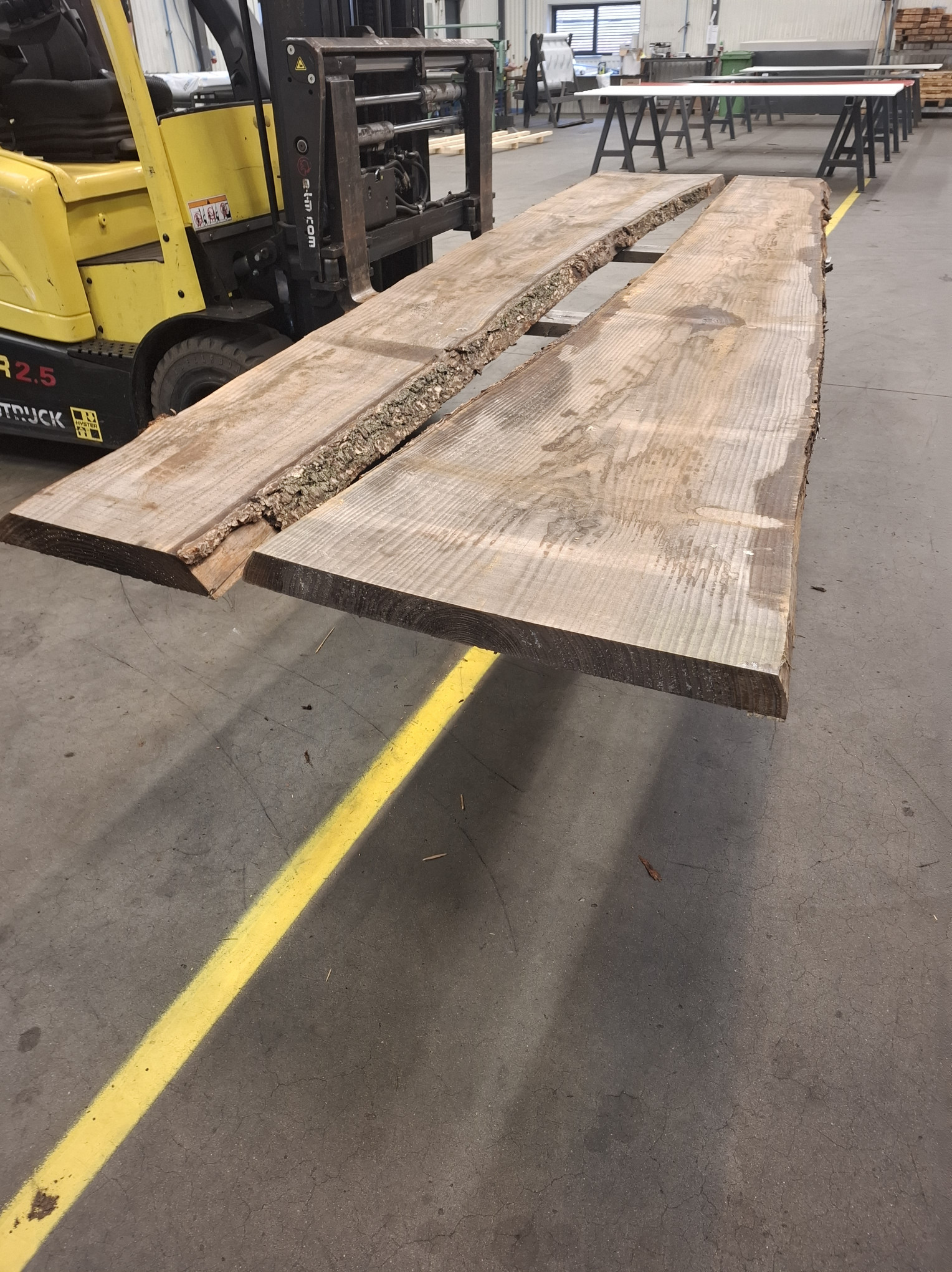 Lærketræ 2 stk. 50mm Kalmar planker 4,20m + 1 stk. 5,10m 1 - Himmerlands Handel Lærketræ 2 stk. 50mm Kalmar planker 4,20m + 1 stk. 5,10m