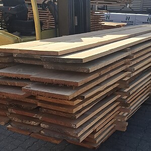 Lærketræ 25 x 270/310 - 14 stk 3,60m / 33 stk 4,20m